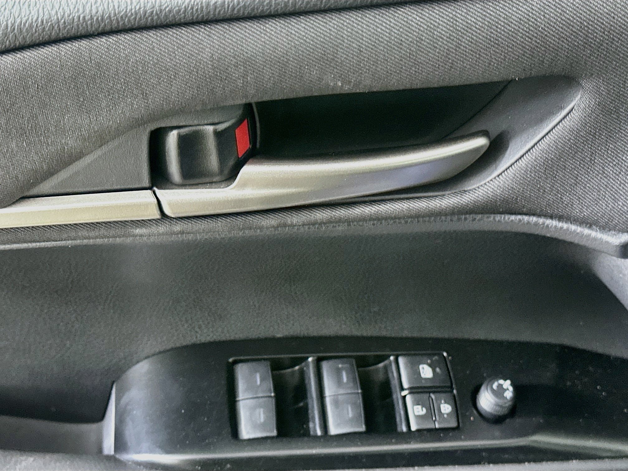 Used 2026 Toyota Camry LE FWD image 15