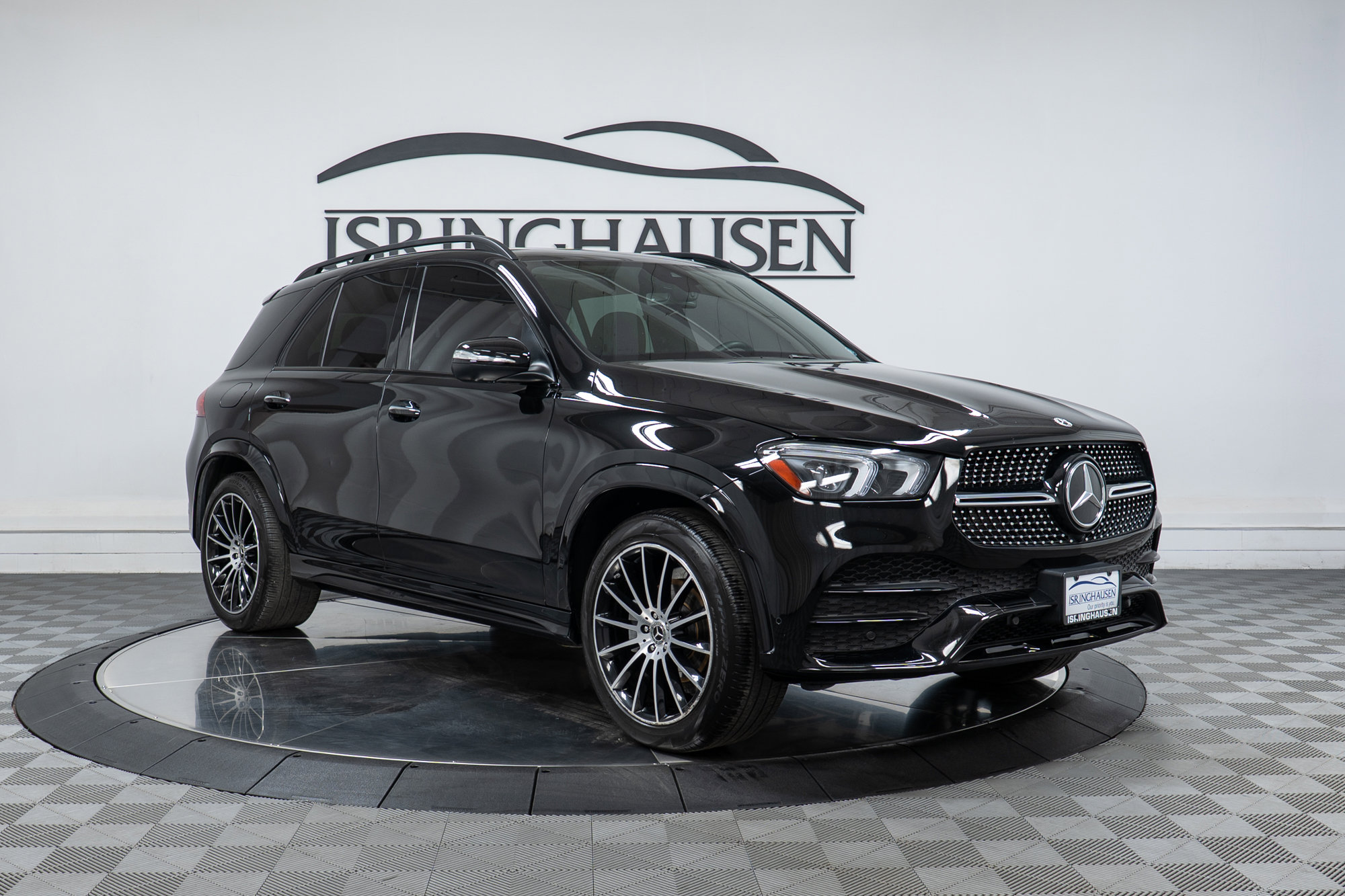 Certified 2022 Mercedes-Benz GLE 350 4MATIC w/ AMG Line Exterior image 3