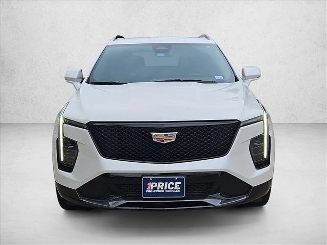 Used 2024 Cadillac XT4 Sport w/ Cold Weather Package image 2