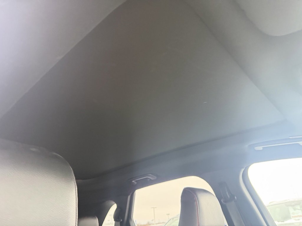 Used 2024 Ford Edge ST-Line image 16