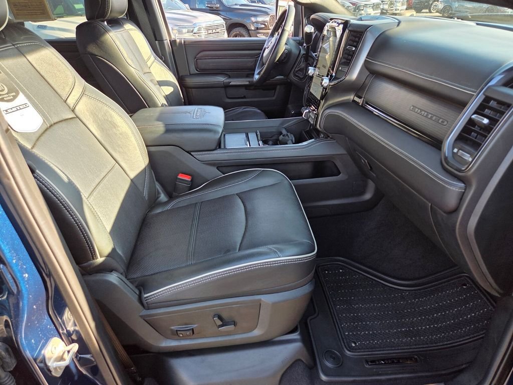 Used 2024 RAM 3500 Limited AWD/4WD image 20