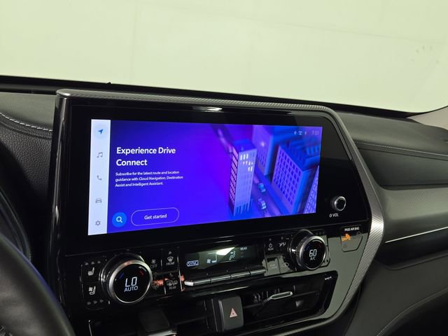 Used 2024 Toyota Highlander Platinum AWD/4WD image 19