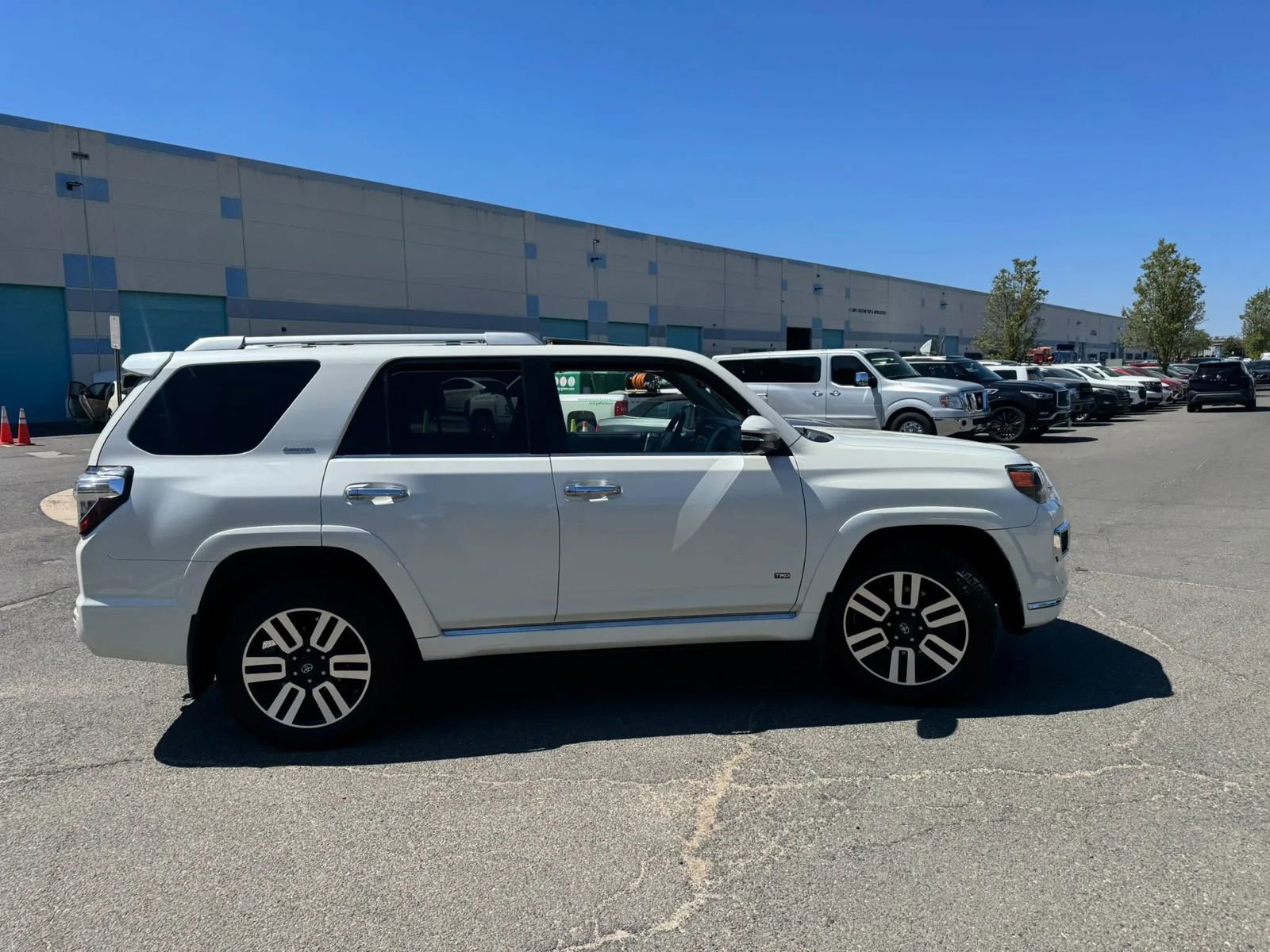 Used 2017 Toyota 4Runner Limited image 19