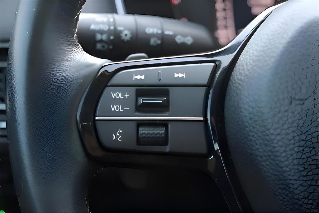 Used 2024 Honda Civic Touring image 9