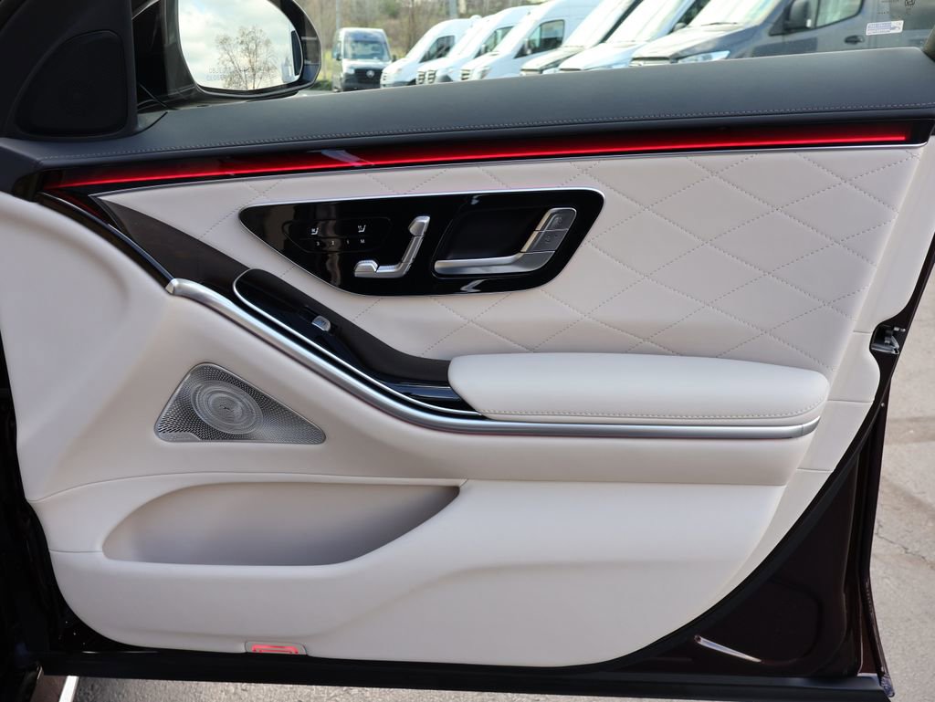 New 2026 Mercedes-Benz S 580 4MATIC Sedan image 13