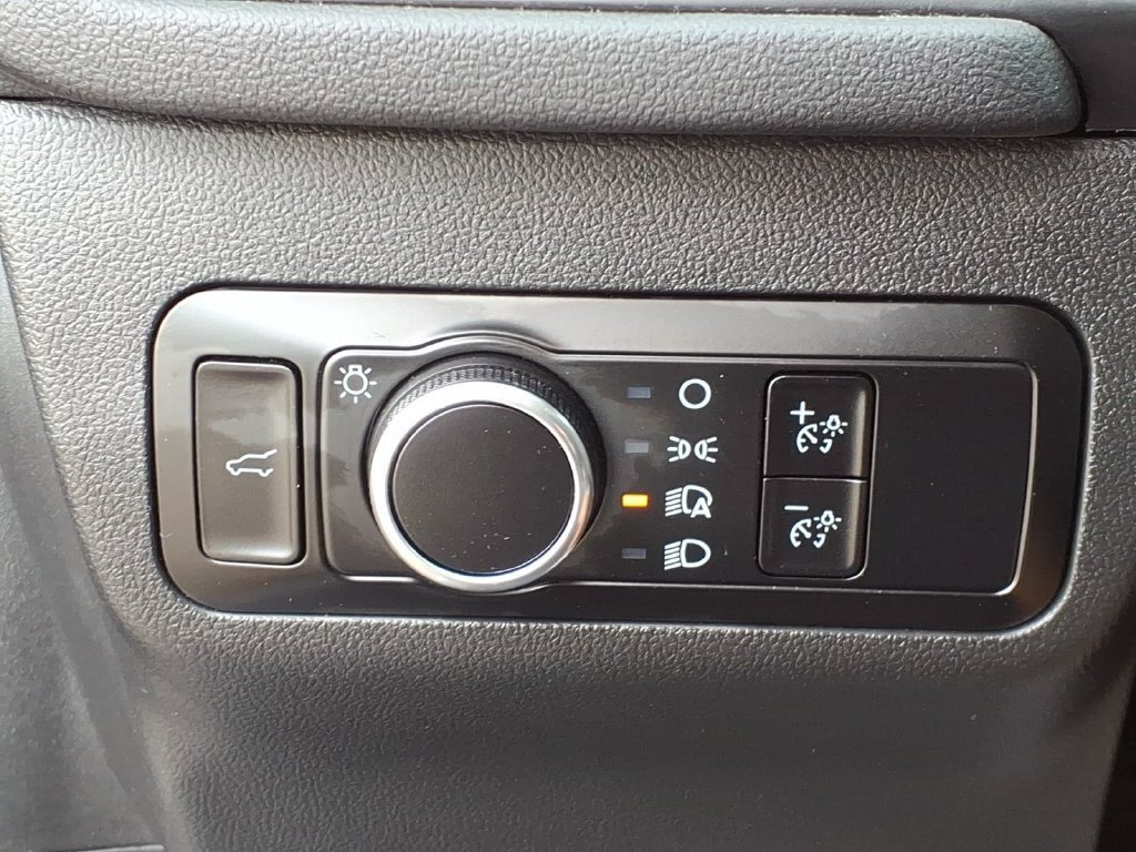 Used 2023 Ford Escape Active AWD/4WD image 18