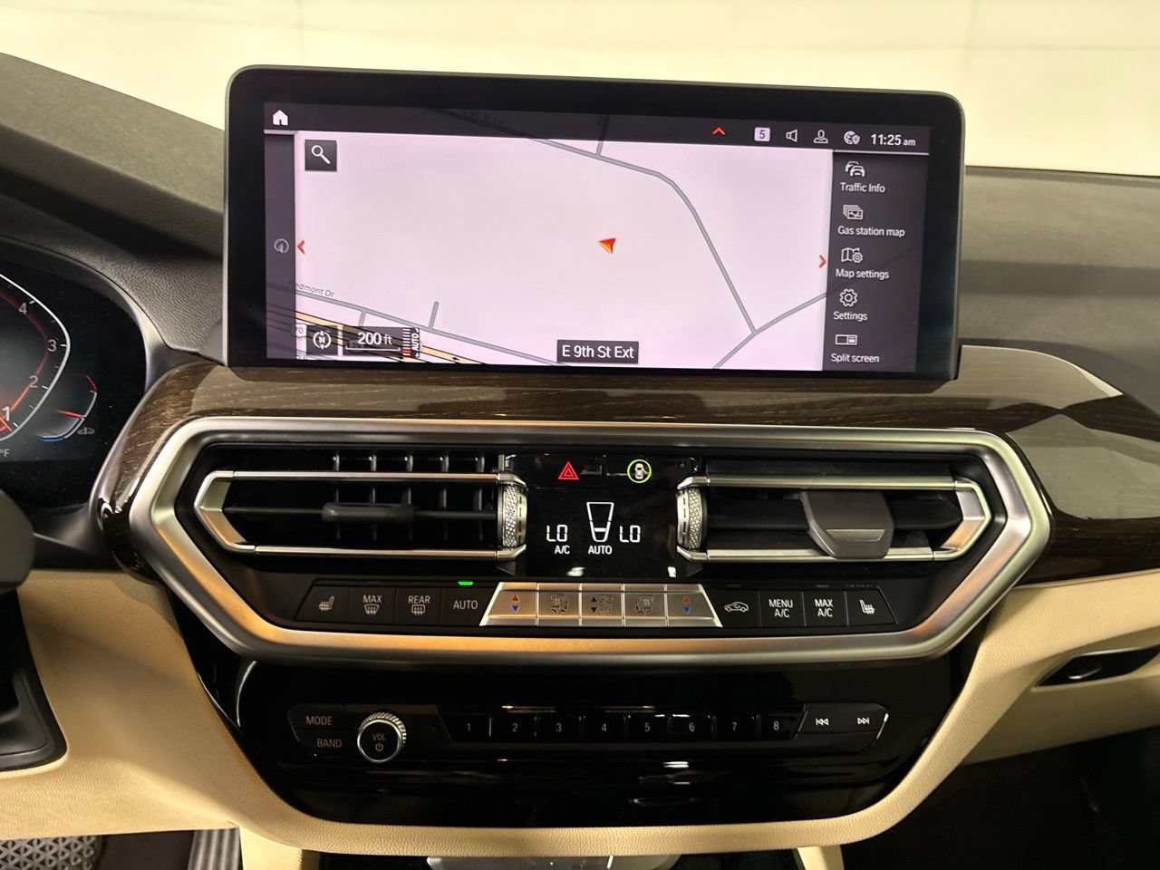 Used 2022 BMW X3 xDrive30i w/ Premium Package 2 AWD/4WD image 24
