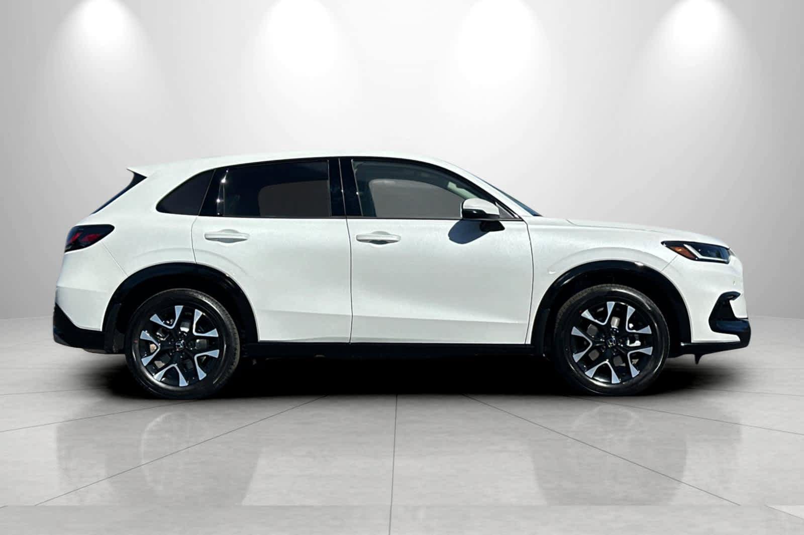 New 2027 Honda HR-V EX-L image 8