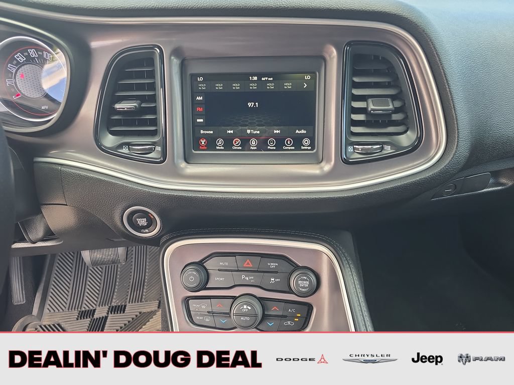 Used 2022 Dodge Challenger R/T RWD image 18