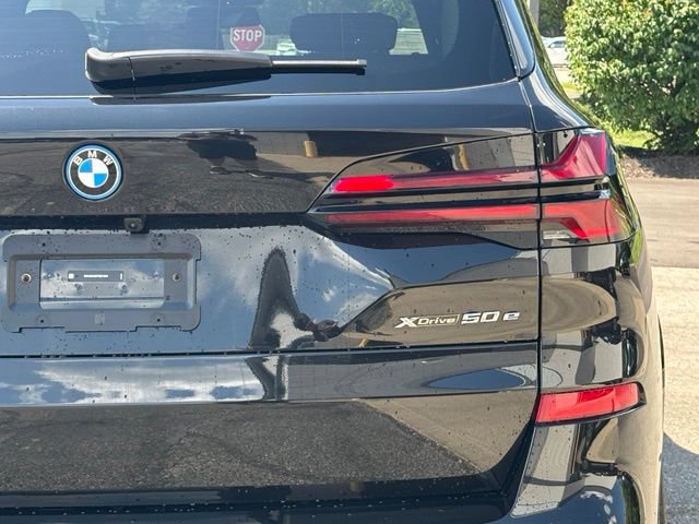 Certified 2026 BMW X5 xDrive50e w/ M Sport Package AWD/4WD image 7
