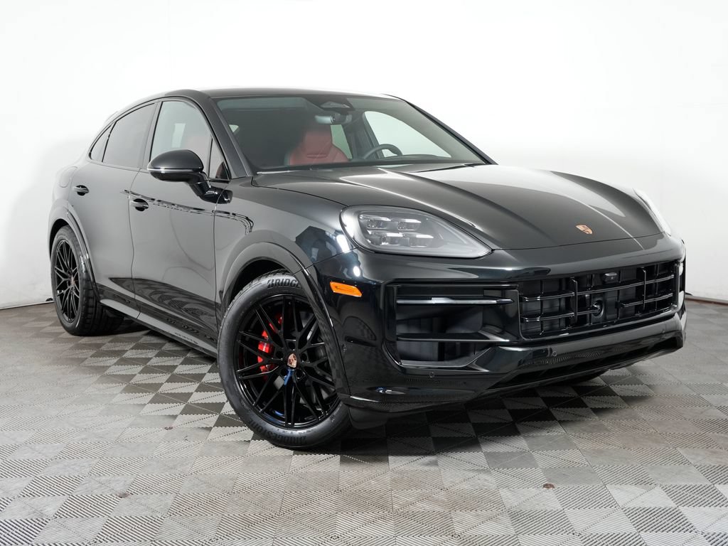 Used 2026 Porsche Cayenne GTS AWD/4WD image 9