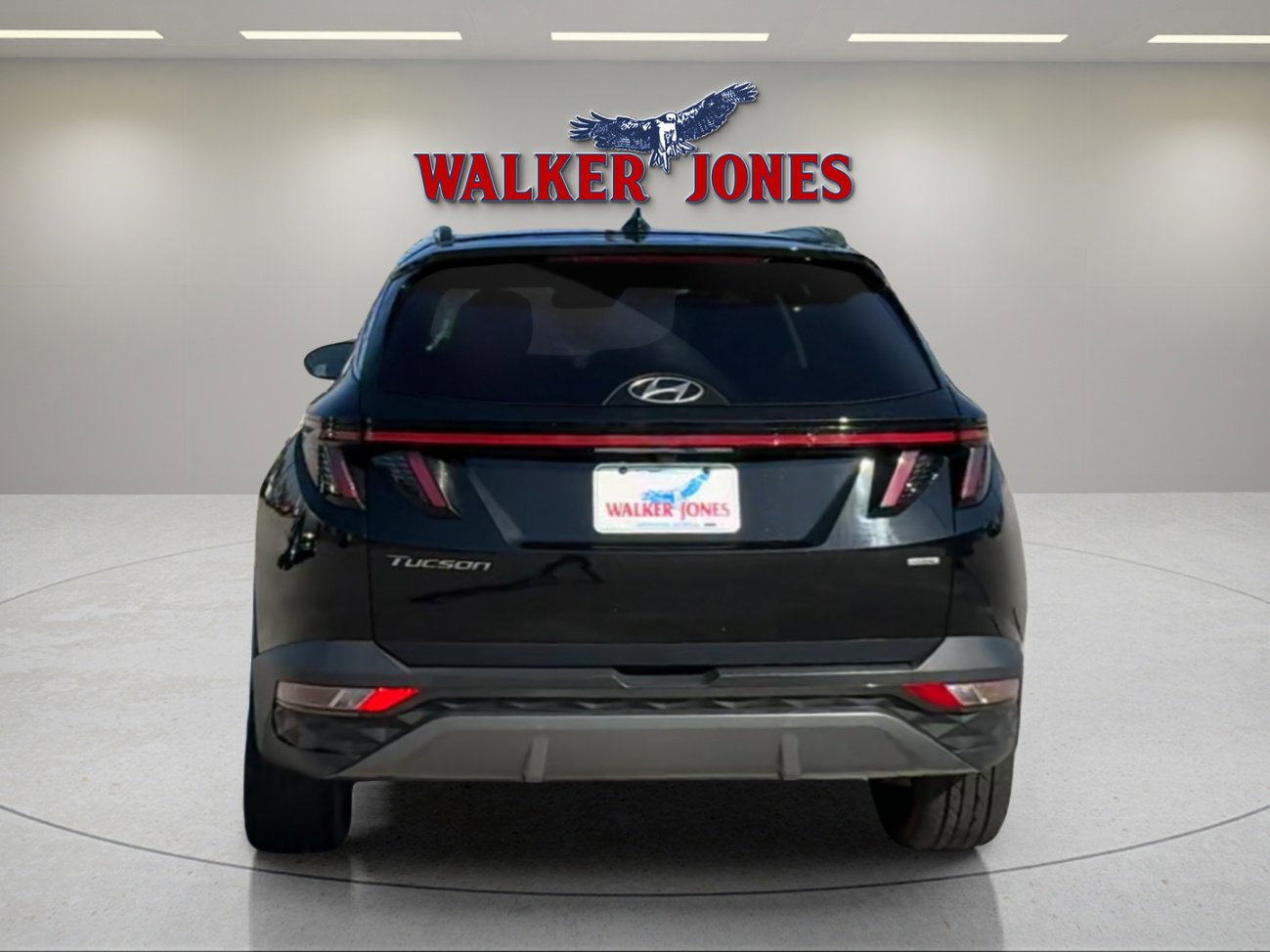 Used 2024 Hyundai Tucson Limited AWD/4WD image 4