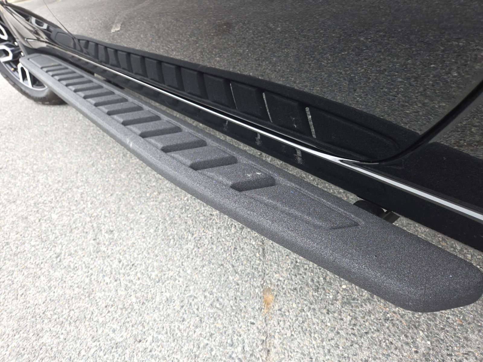 New 2026 GMC Sierra 1500 AT4 w/ AT4 Premium Package image 16