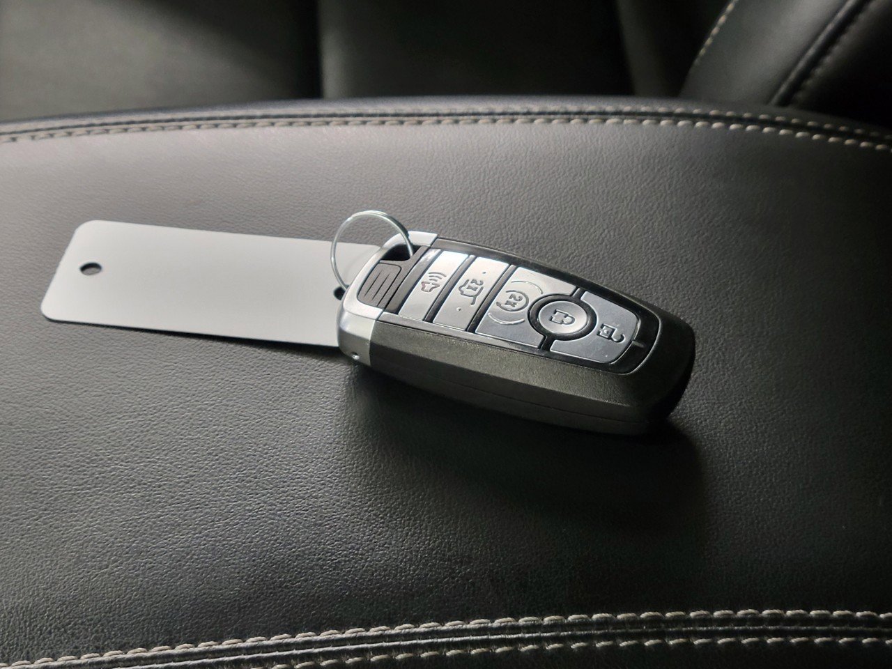 Used 2023 Ford Explorer XLT w/ Equipment Group 202A image 29