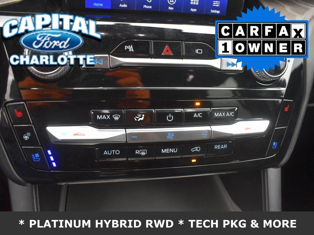 Used 2023 Ford Explorer Platinum w/ Technology Package image 18