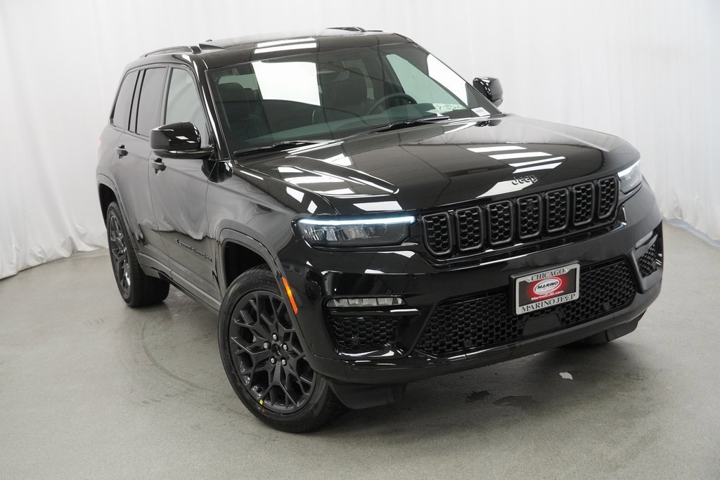 New 2025 Jeep Grand Cherokee Summit w/ Obsidian Package image 8