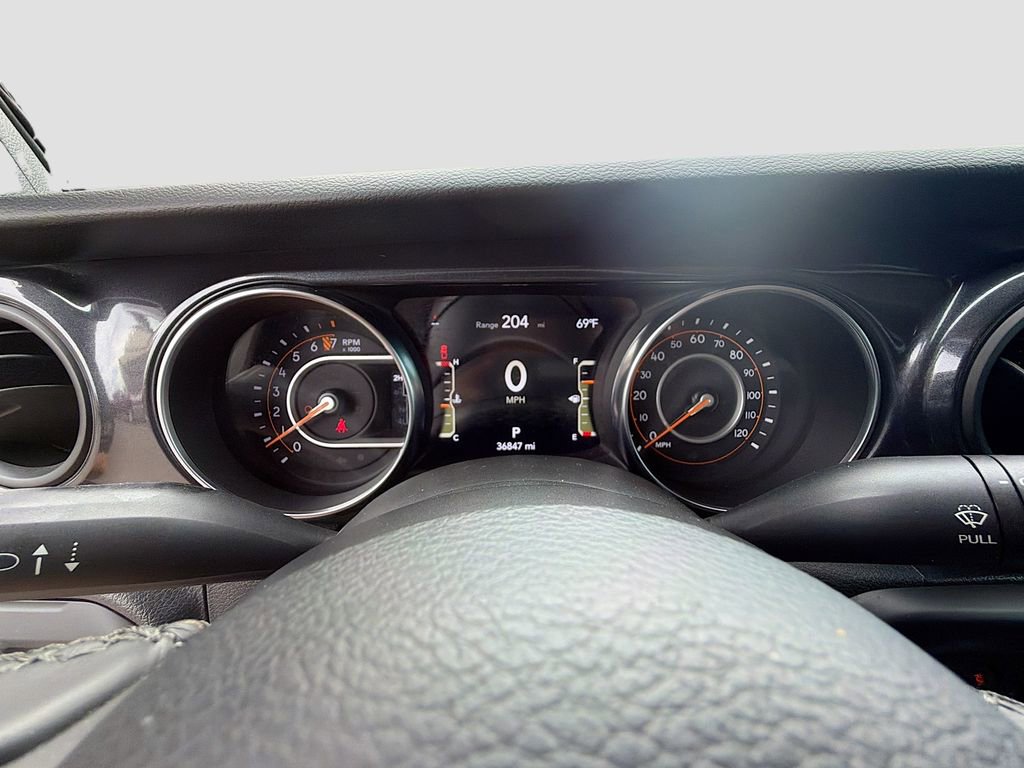 Used 2022 Jeep Gladiator Sport AWD/4WD image 34