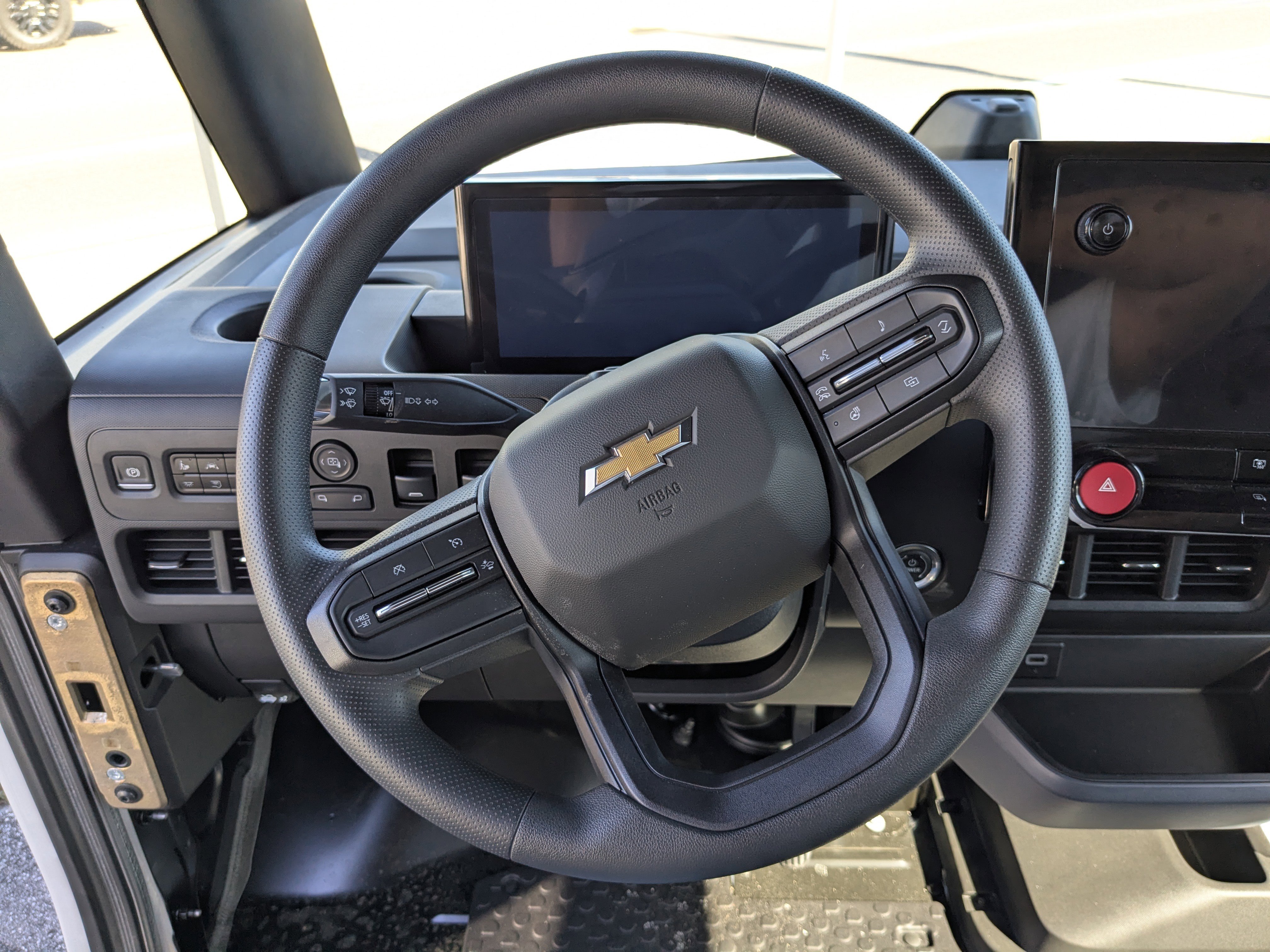 New 2025 Chevrolet Brightdrop 400 w/ Battery Pack, Max Range image 10