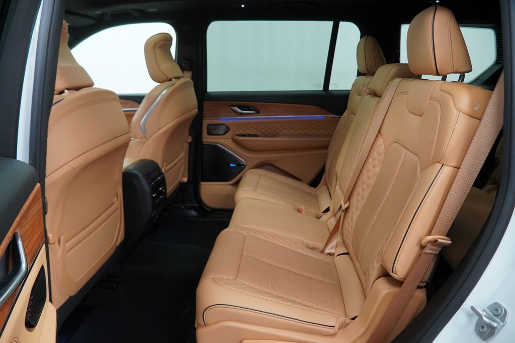 Certified 2024 Jeep Grand Cherokee L Summit image 20