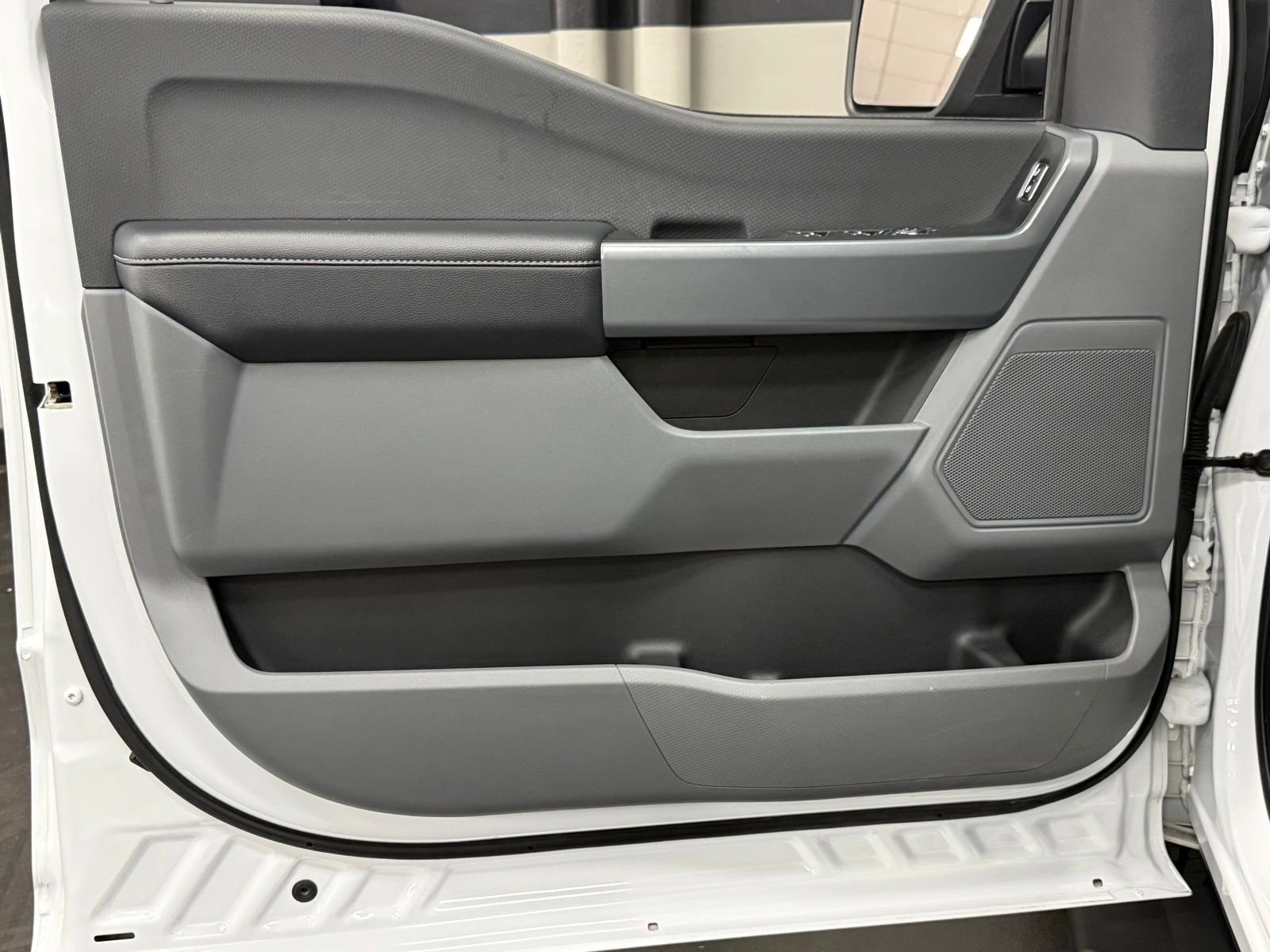 Used 2023 Ford F150 XLT AWD/4WD image 16