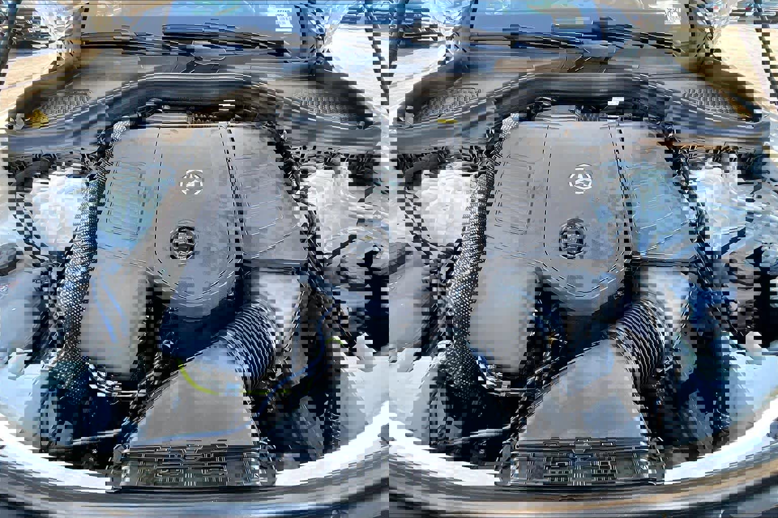 Used 2025 Mercedes-Benz GLC 300 4MATIC image 31