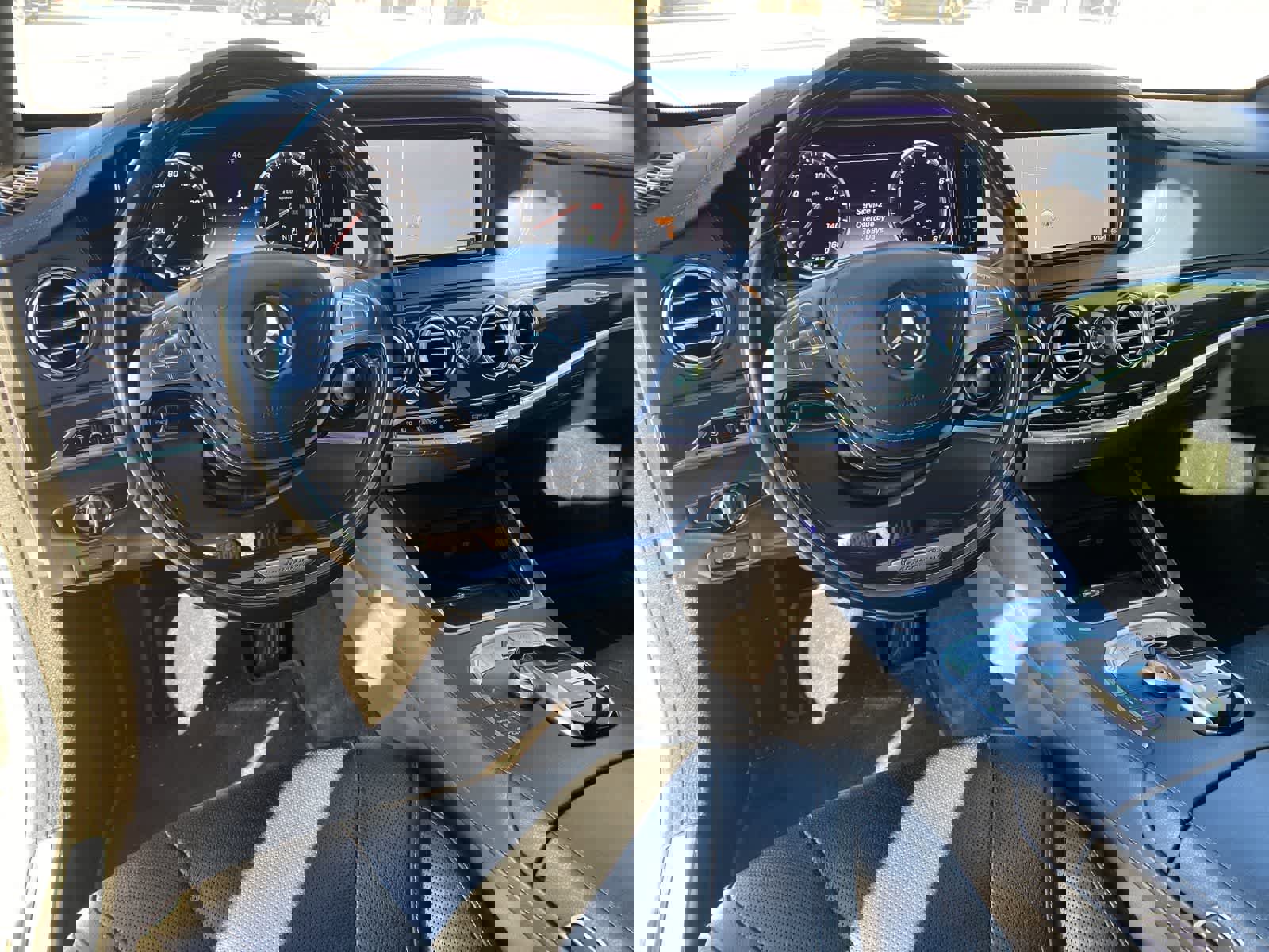 Used 2017 Mercedes-Benz S 550 Sedan image 10