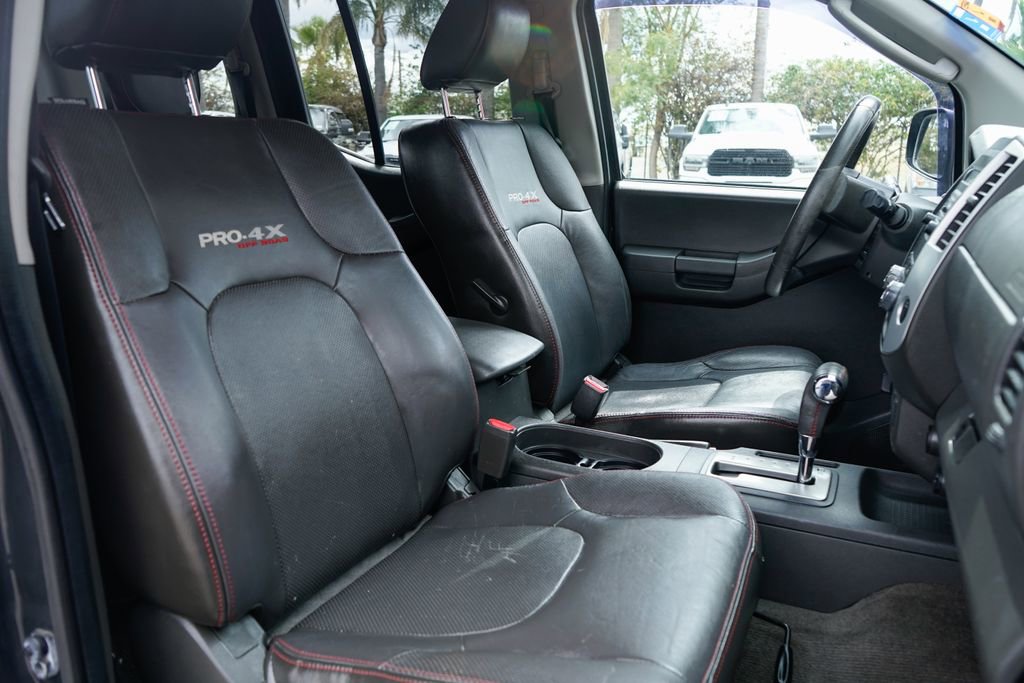 Used 2012 Nissan Xterra PRO-4X w/ Pro-4x Leather Pkg AWD/4WD image 34