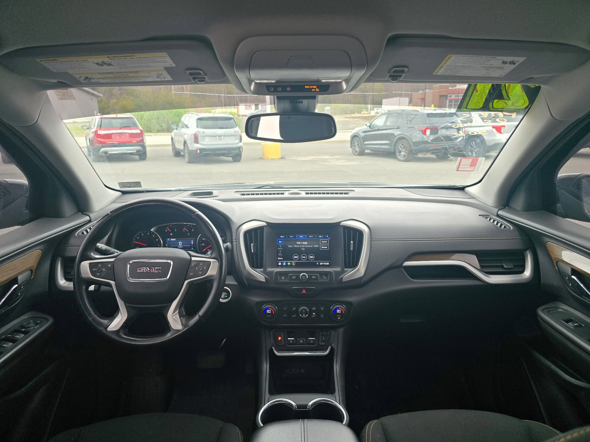 Used 2021 GMC Terrain SLE w/ Driver Convenience Package AWD/4WD image 13