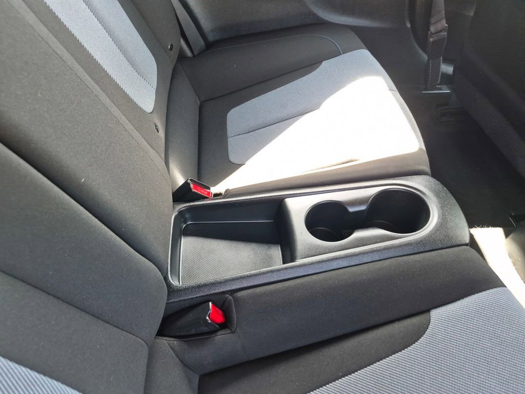 Used 2019 Hyundai Veloster 2.0 image 30