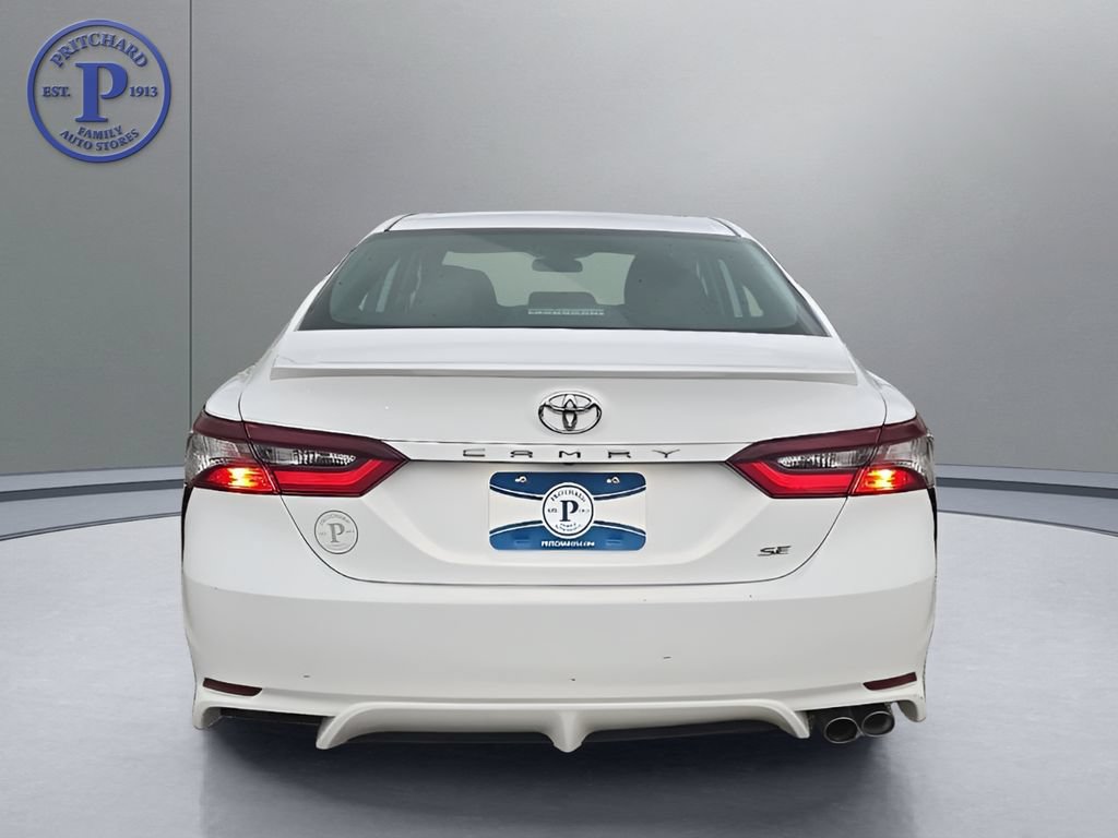 Used 2023 Toyota Camry SE FWD image 6
