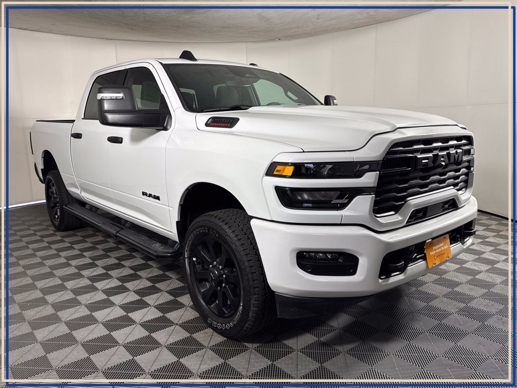 Used 2026 RAM 2500 Big Horn AWD/4WD image 4