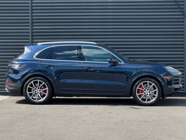 New 2026 Porsche Cayenne S AWD/4WD image 8