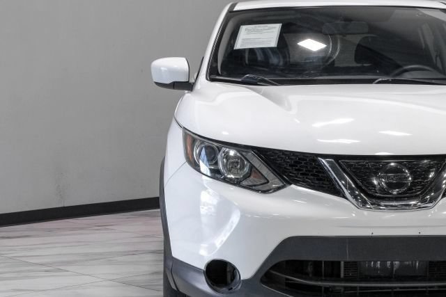 Used 2018 Nissan Rogue Sport S w/ S Appearance Package FWD image 51