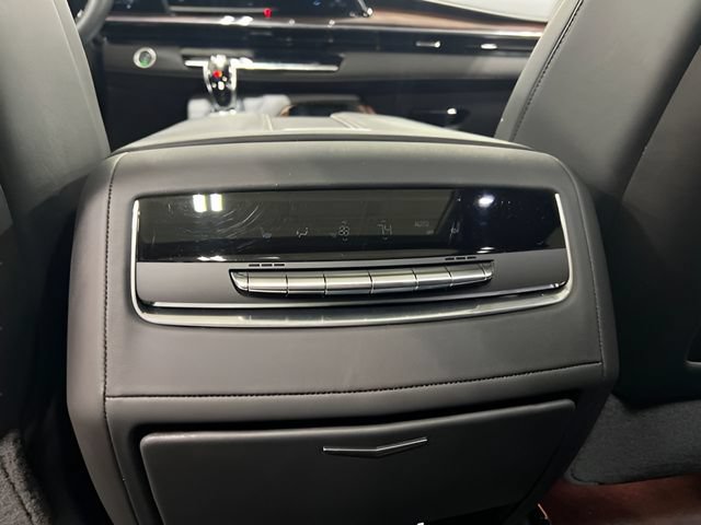 Used 2024 Cadillac Escalade Premium Luxury w/ LPO, Floor Liner Package AWD/4WD image 12