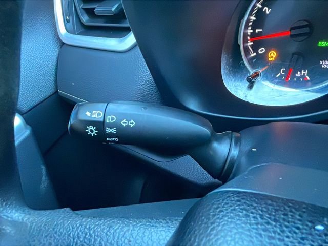 Used 2022 Toyota RAV4 XLE image 23