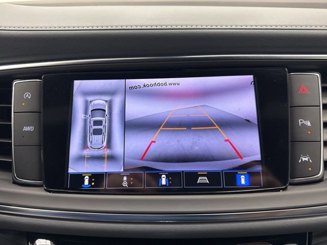 Used 2023 Buick Enclave Essence image 15