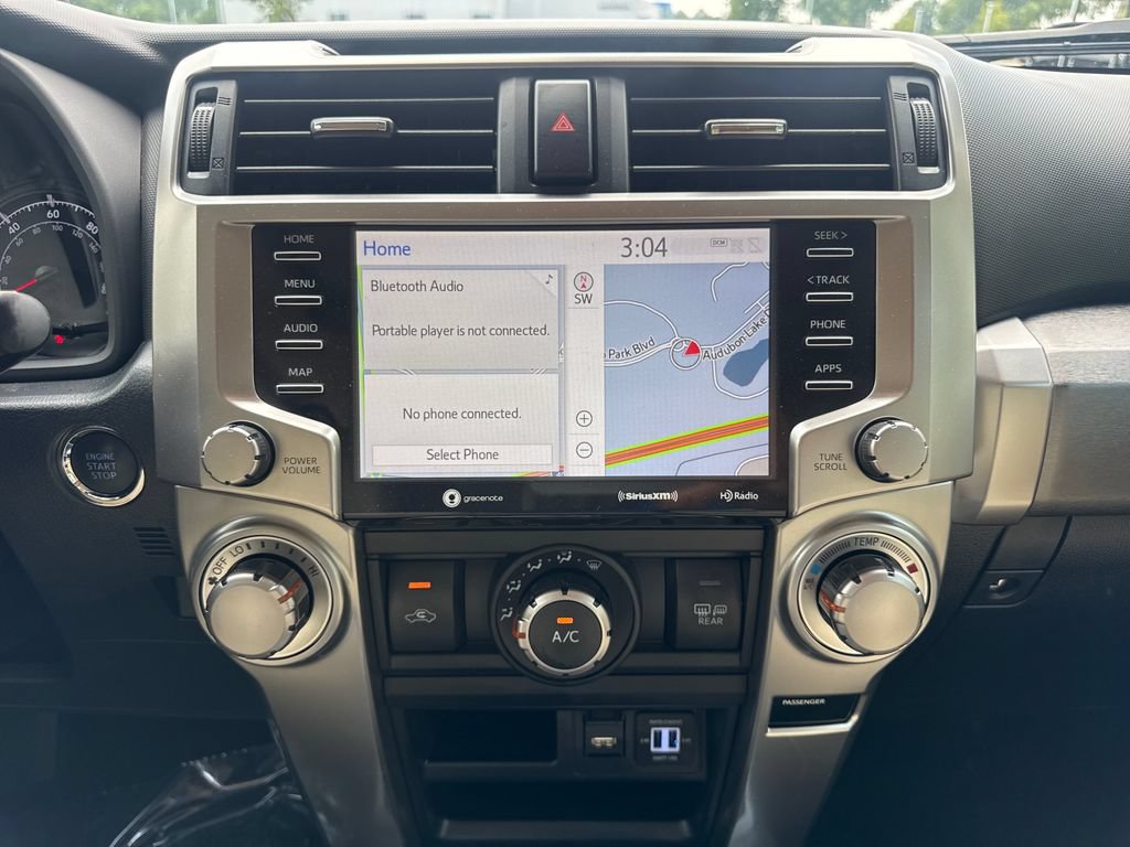 Used 2020 Toyota 4Runner SR5 Premium w/ Moonroof Package AWD/4WD image 18