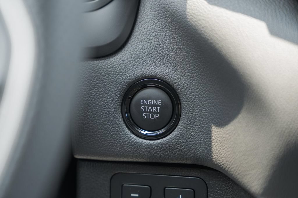 New 2026 Toyota Tundra Limited AWD/4WD image 28