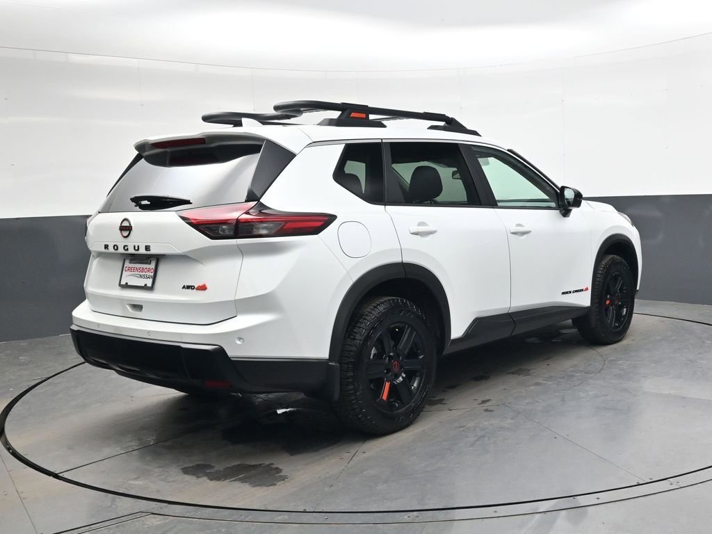 Used 2025 Nissan Rogue SV w/ Rock Creek Premium Package image 4