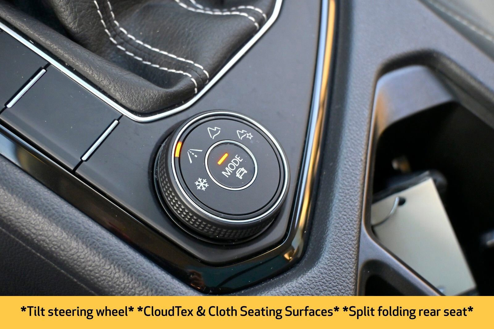 Used 2024 Volkswagen Taos SE w/ Panoramic Sunroof Package image 10