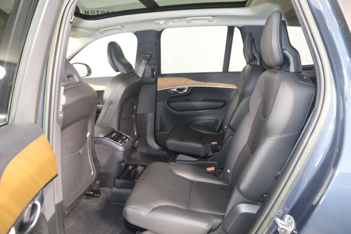 Used 2023 Volvo XC90 B6 Plus w/ Protection Package Premier AWD/4WD image 48