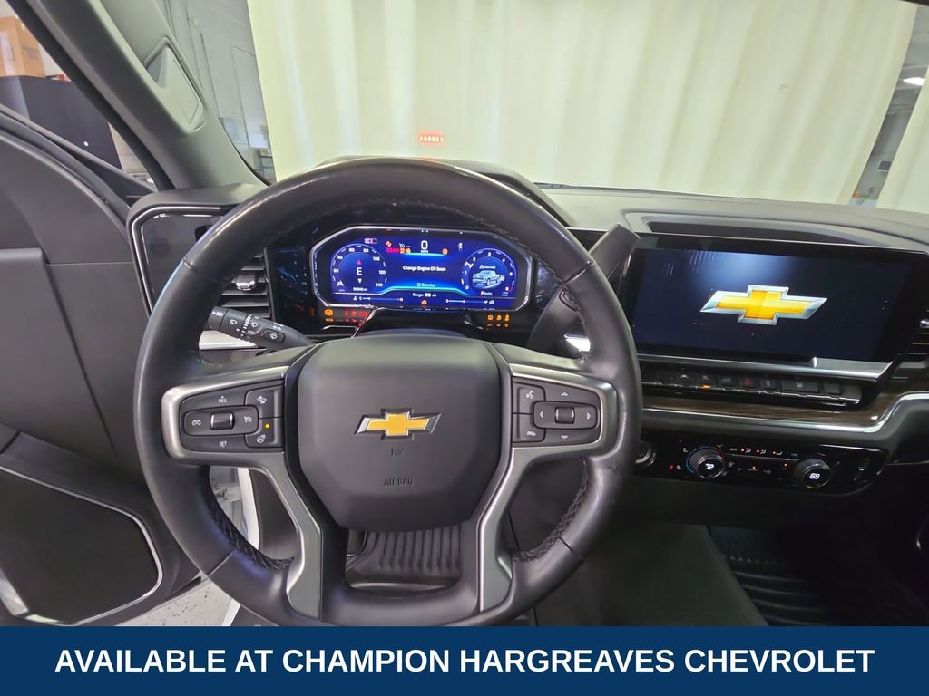 Used 2024 Chevrolet Silverado 1500 LT image 14
