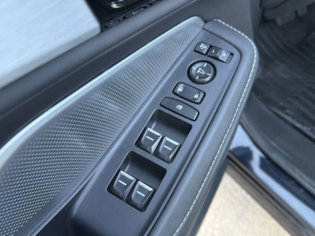 Used 2025 Acura MDX w/ Technology Package image 27