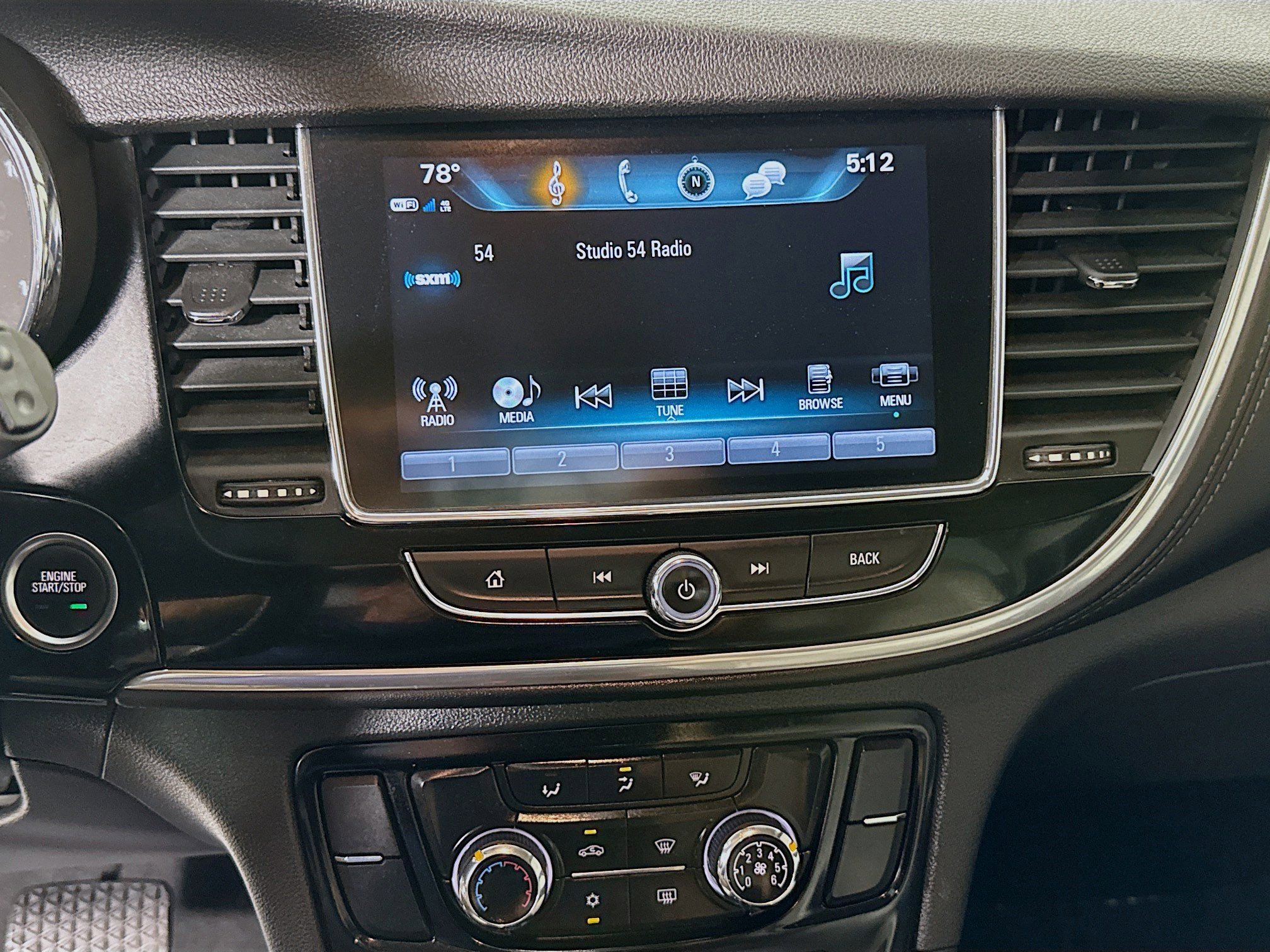 Used 2020 Buick Encore Preferred image 18