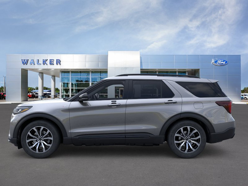 New 2026 Ford Explorer ST-Line w/ Premium Package RWD image 3