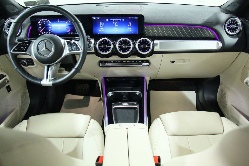 Certified 2025 Mercedes-Benz GLB 250 4MATIC image 18