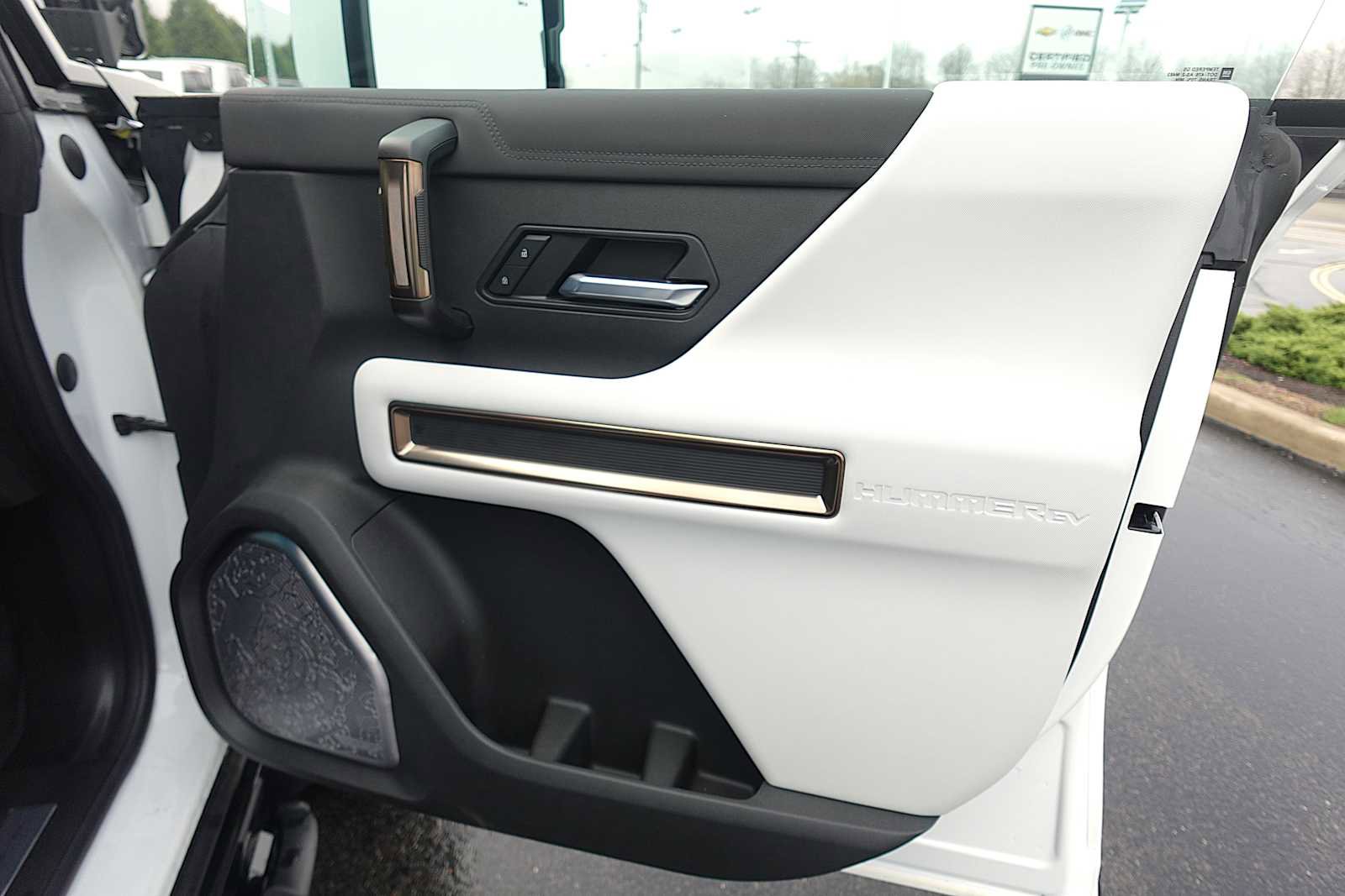 Used 2022 GMC Hummer EV Edition 1 w/ LPO, Illumination Package image 31