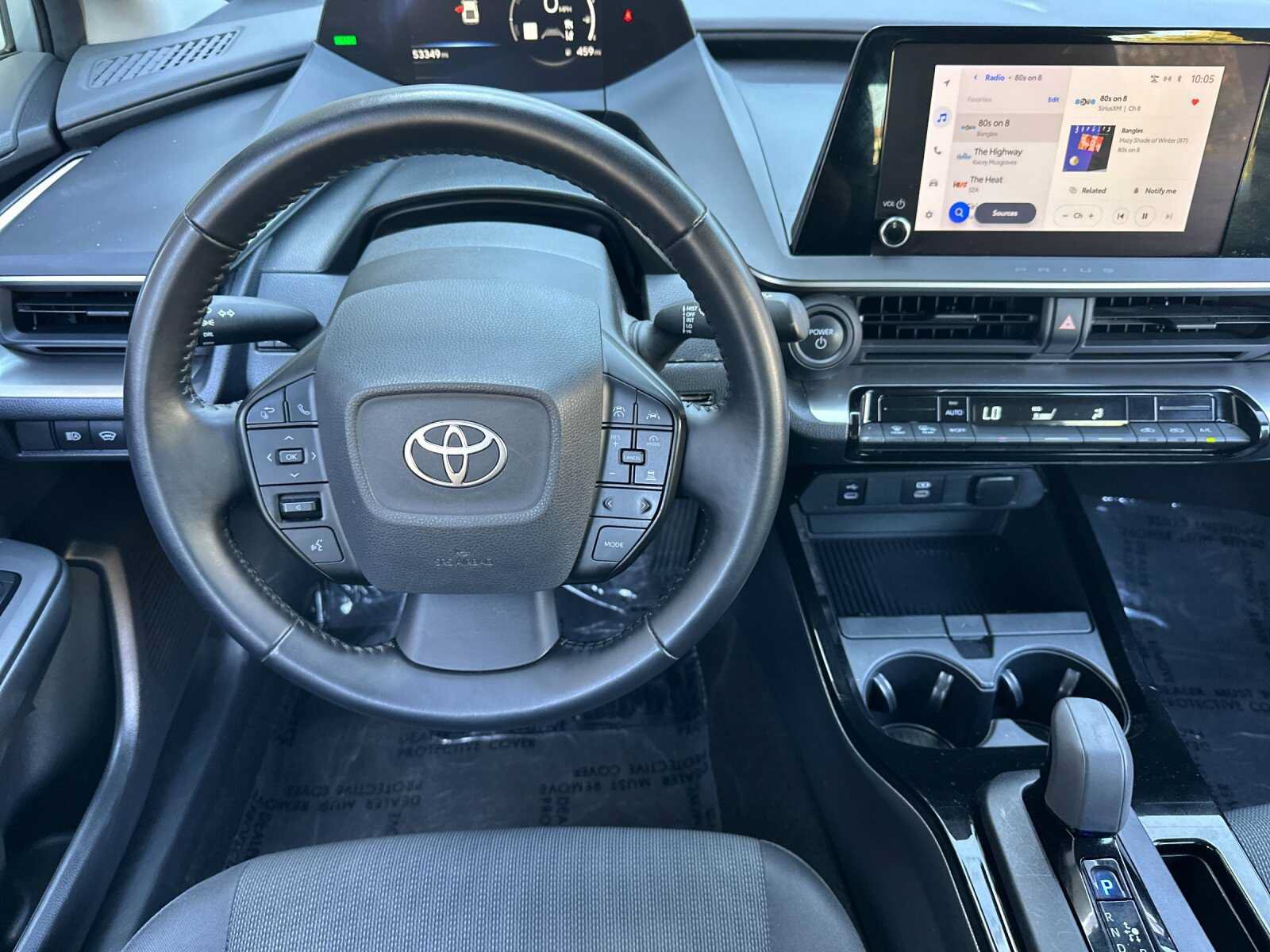 Used 2024 Toyota Prius LE FWD image 16