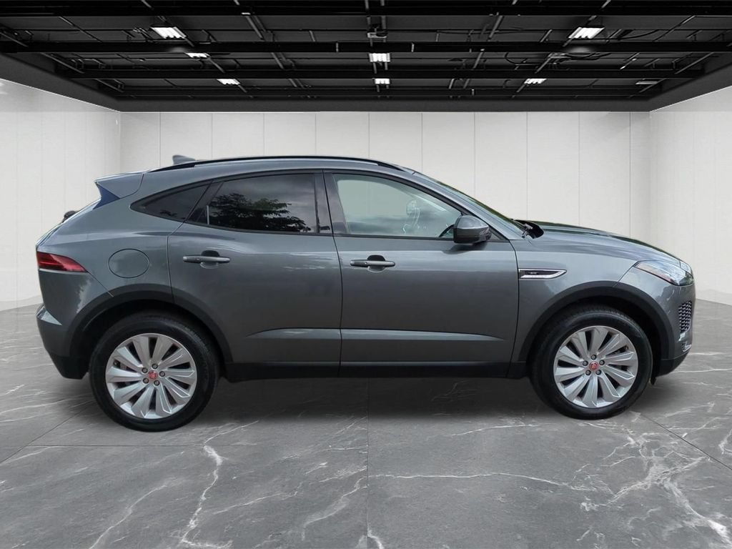 Used 2019 Jaguar E-PACE SE AWD/4WD image 6