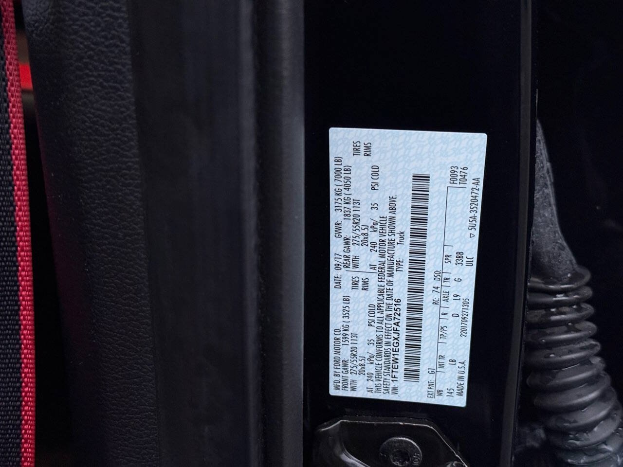 Used 2018 Ford F150 Lariat w/ Equipment Group 502A Luxury AWD/4WD image 28